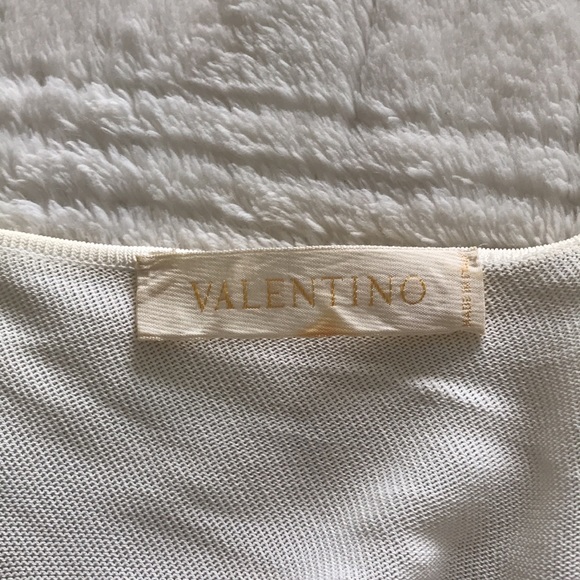 Valentino Ivory lace with draped like strips - sexy low neck - Picture 8 of 9